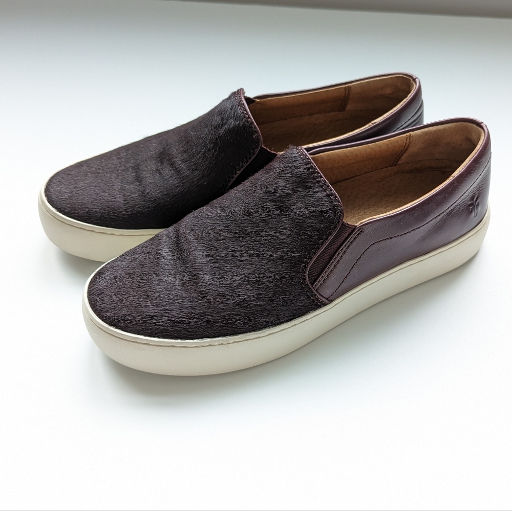 Women's Frye Slip-on Lena Shoe with Leather and Cow Fur in Wine Color